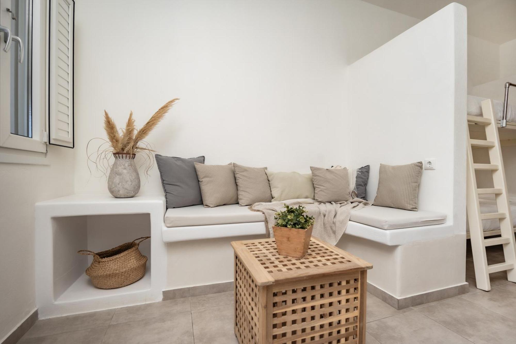 Thea Suites Naxos Agios Prokopios  Exterior foto